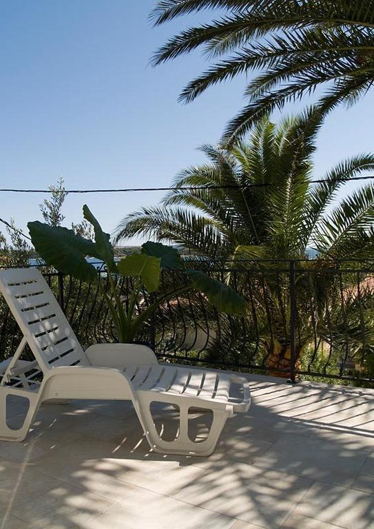 Apartments Marco Polo Banjol Bagian luar foto
