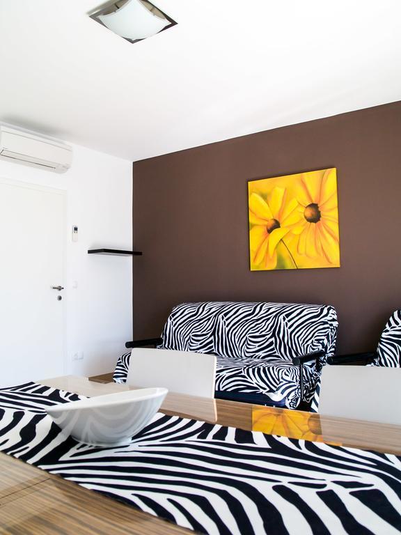 Apartments Marco Polo Banjol Ruang foto