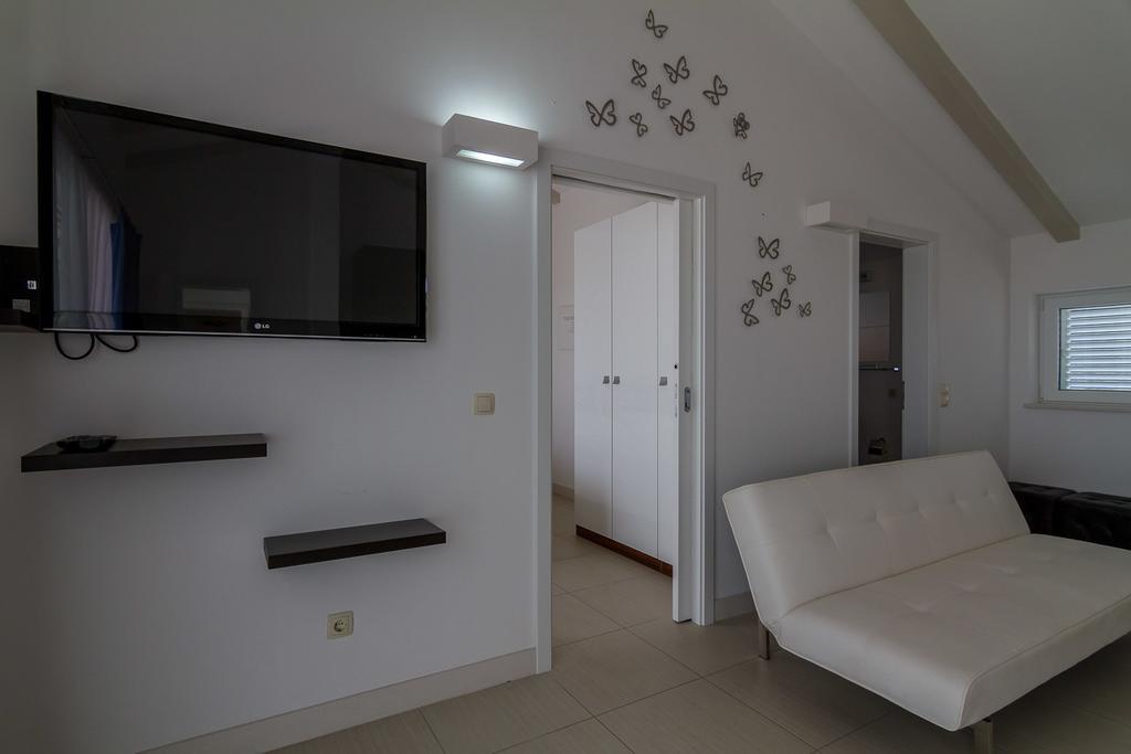 Apartments Marco Polo Banjol Ruang foto